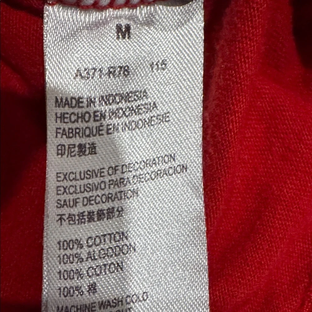 Converse red all